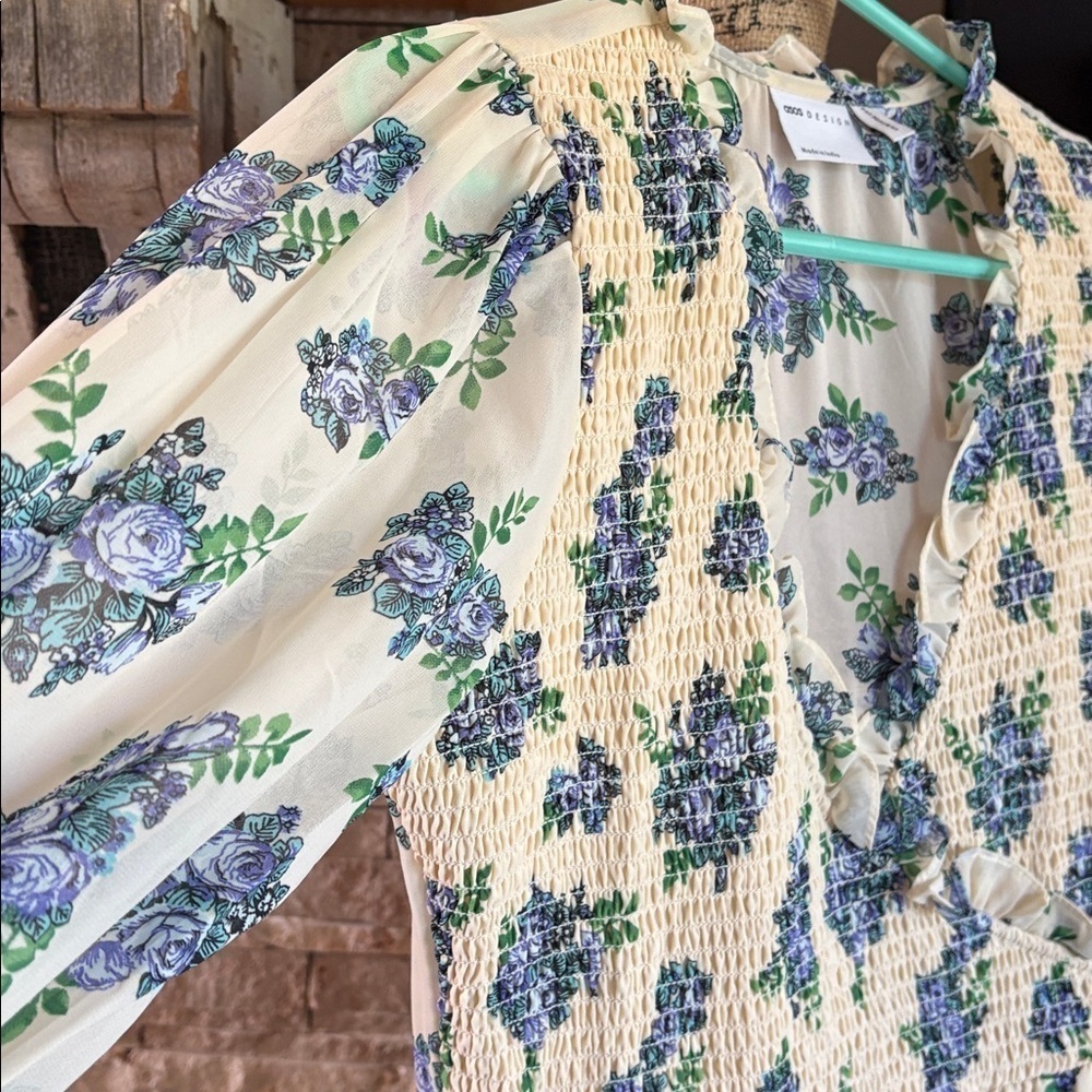 NWT ASOS midi smock dress w shirred cuffs creamy white floral print-multi - Picture 5 of 16